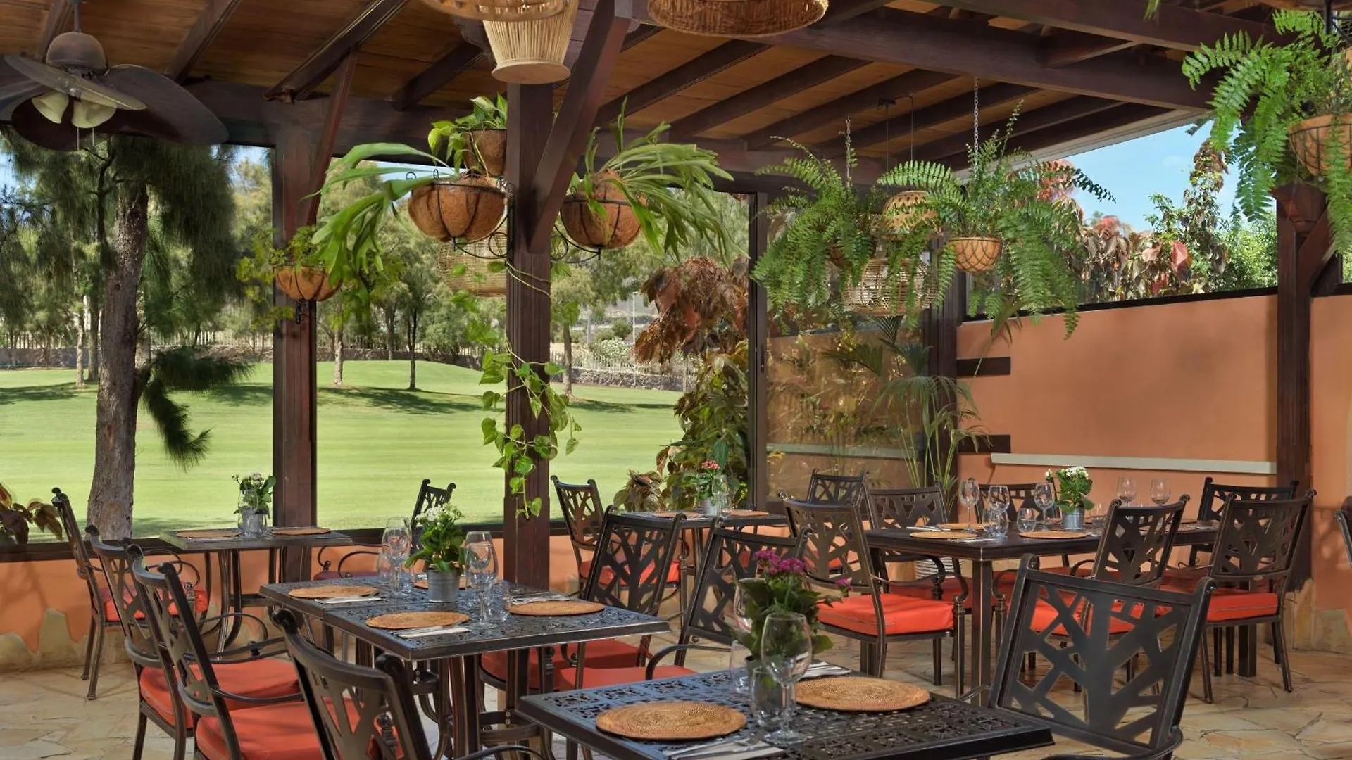 Green Garden Eco Resort & Villas Playa de las Americas  4*, Playa de las Americas (Tenerife)