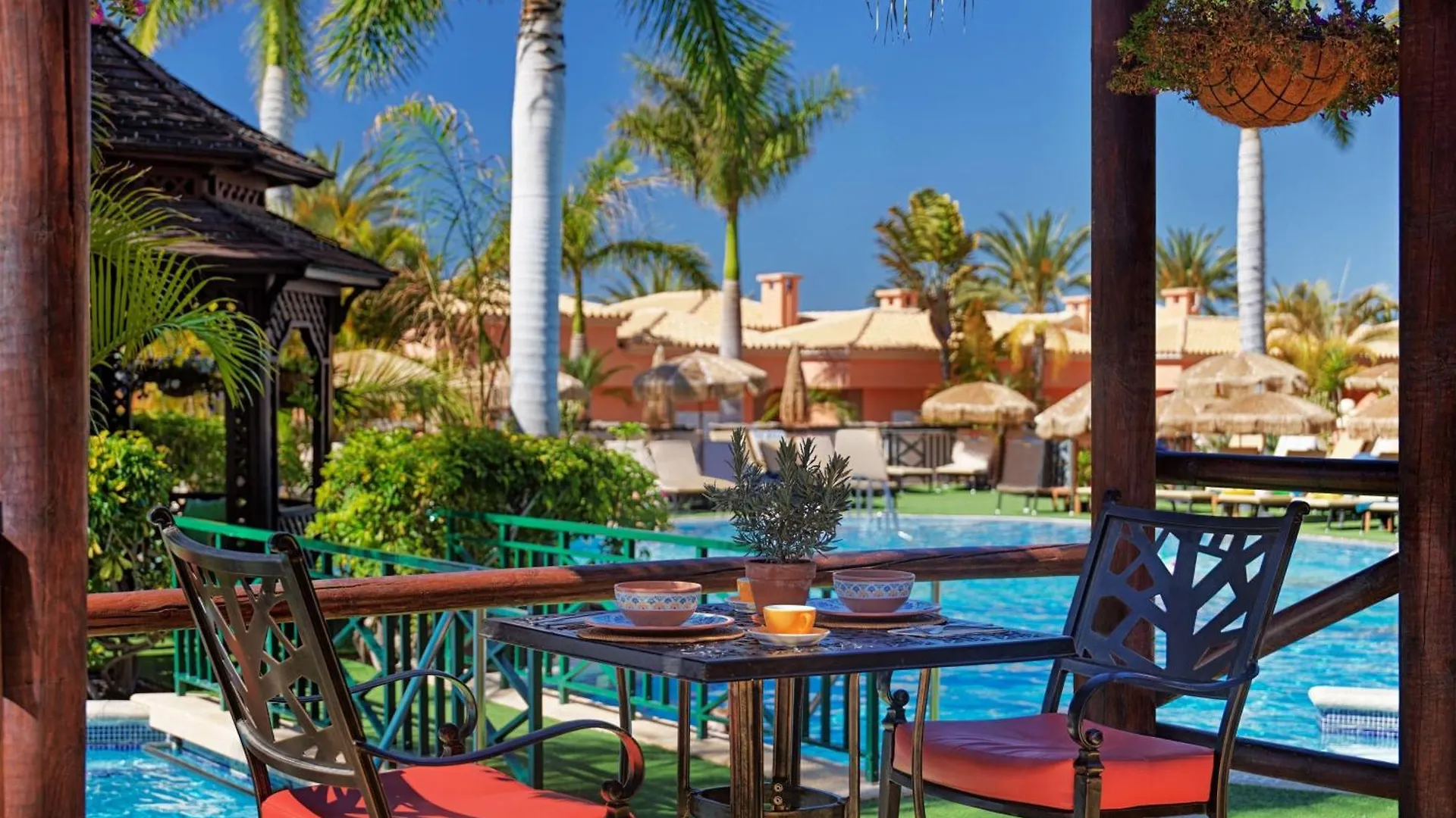 Green Garden Eco Resort & Villas Playa de las Americas  4*, Playa de las Americas (Tenerife) Espanha