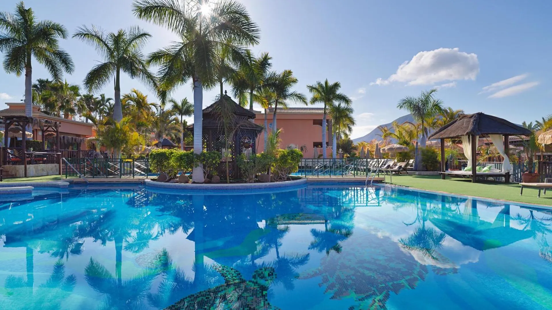 Green Garden Eco Resort & Villas Playa de las Americas  Hotel