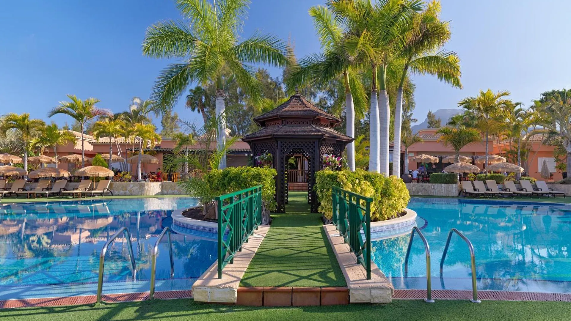 Green Garden Eco Resort & Villas Playa de las Americas  Hotel